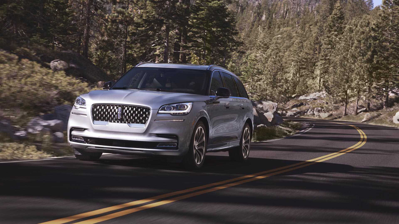 Illustration for article titled The 2020 Lincoln Aviator Has Sleek Lines and 450 HP